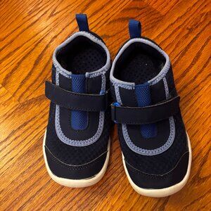 Lands' End Beach/Water Shoes, Kids Size 11